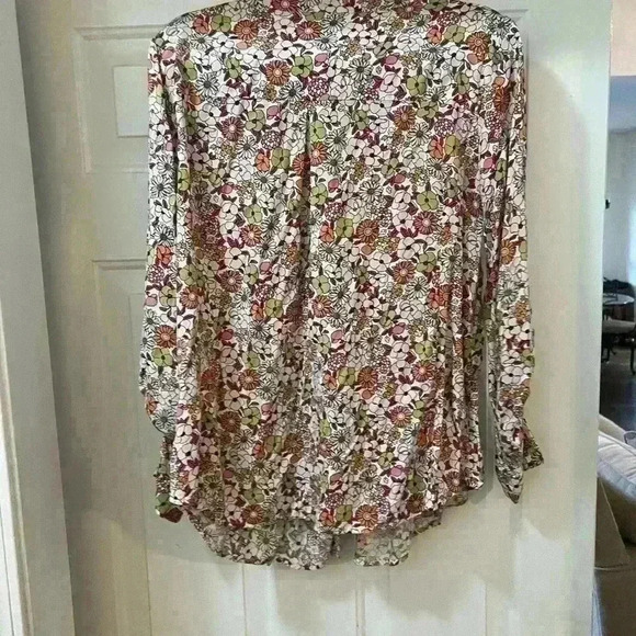 Floral Boho Blouse - Picture 2 of 3